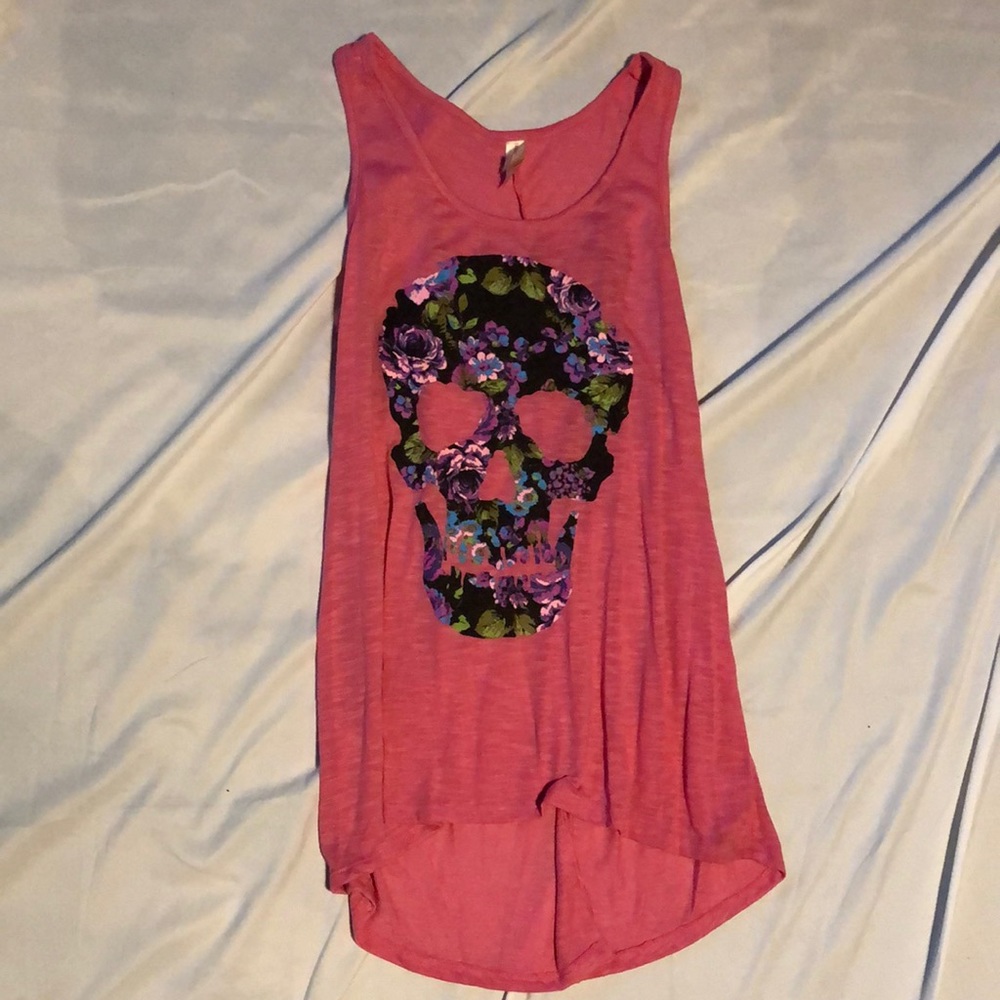 Long pink tank top with skull